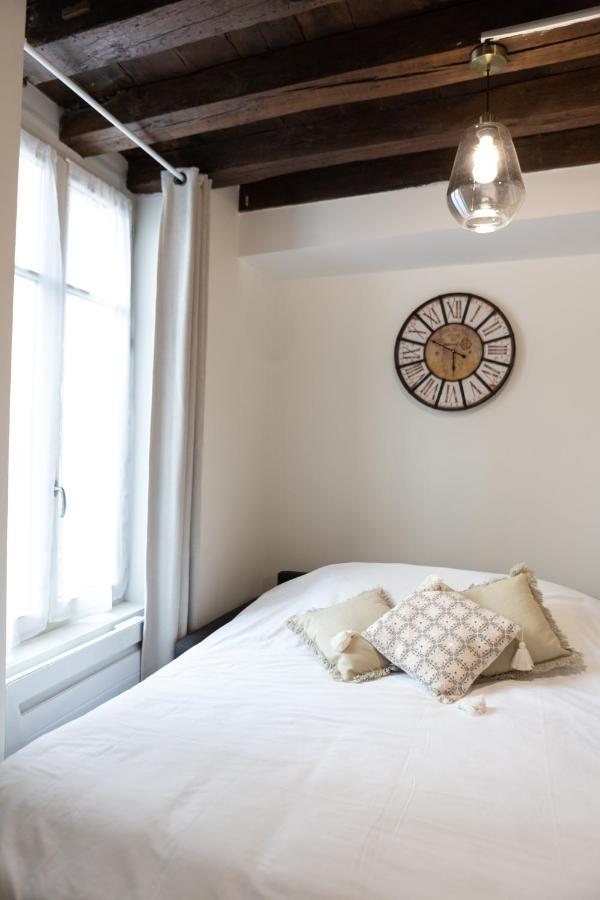 Au Bourg Neuf Apartment Orleans Bagian luar foto