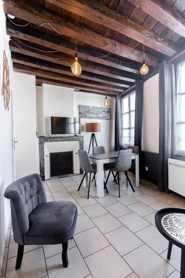 Au Bourg Neuf Apartment Orleans Bagian luar foto