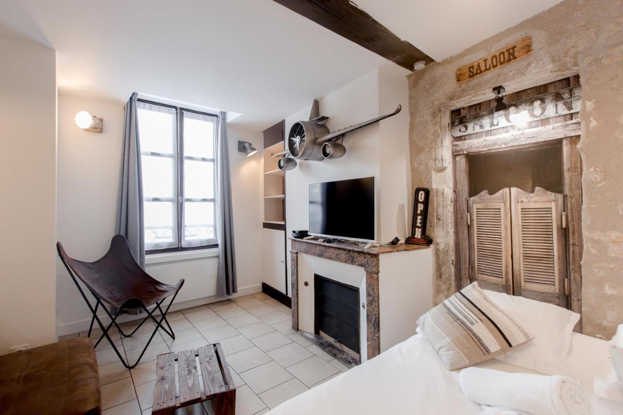 Au Bourg Neuf Apartment Orleans Bagian luar foto