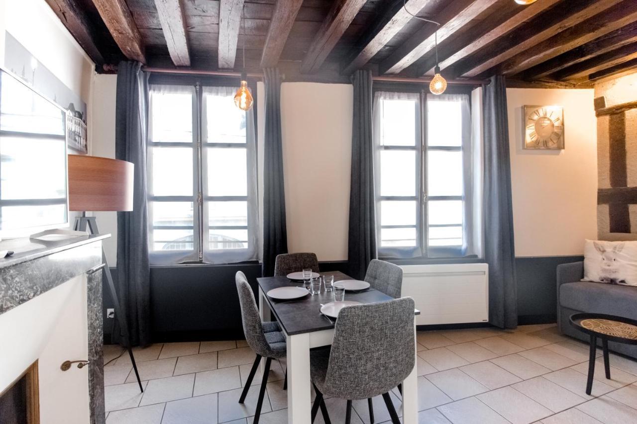 Au Bourg Neuf Apartment Orleans Bagian luar foto