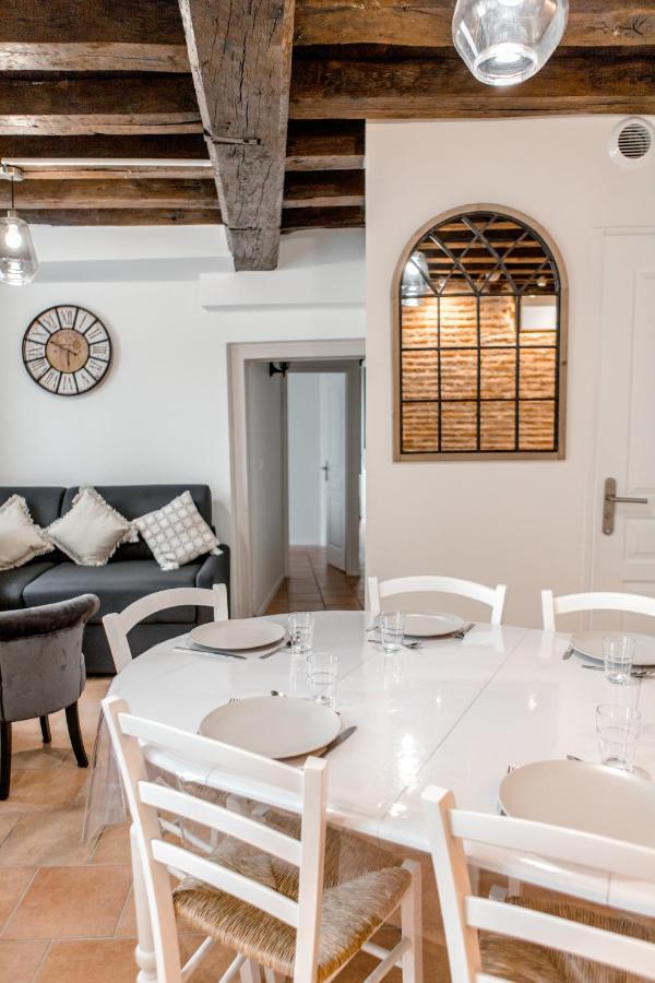 Au Bourg Neuf Apartment Orleans Bagian luar foto
