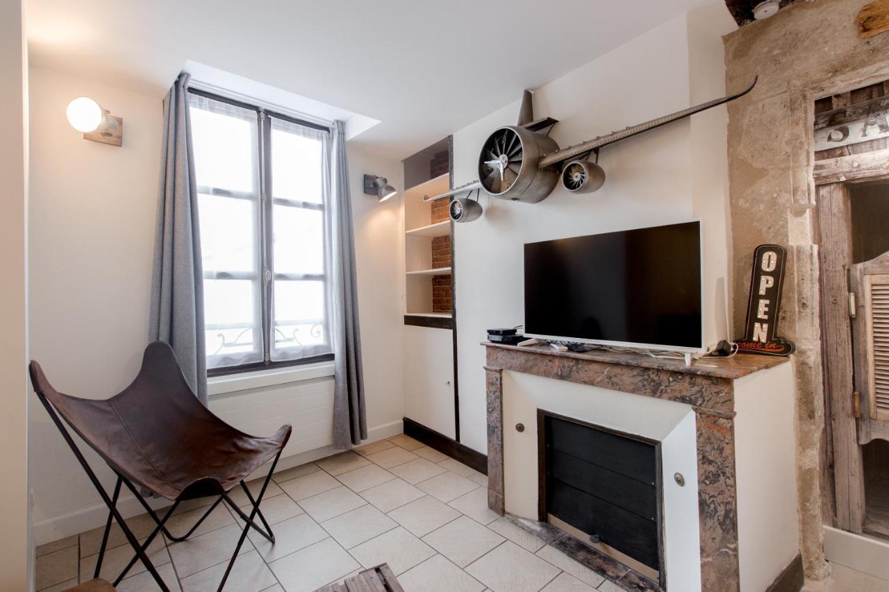 Au Bourg Neuf Apartment Orleans Bagian luar foto