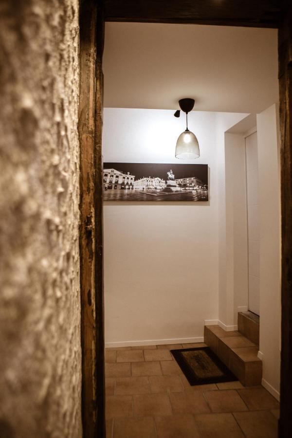 Au Bourg Neuf Apartment Orleans Bagian luar foto
